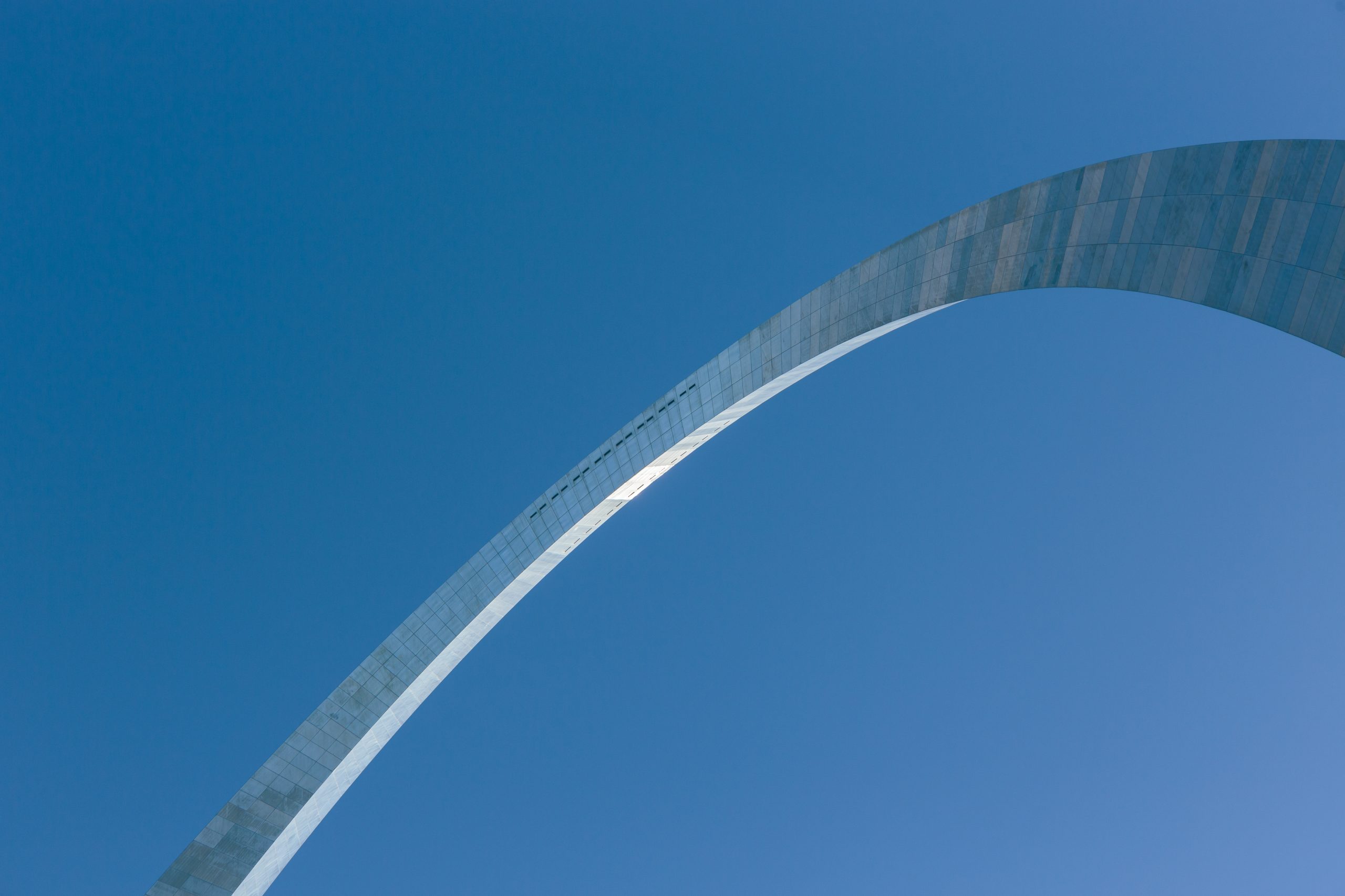 A somewhat abstract view of the Gateway Arch in St. Louis, Missouri