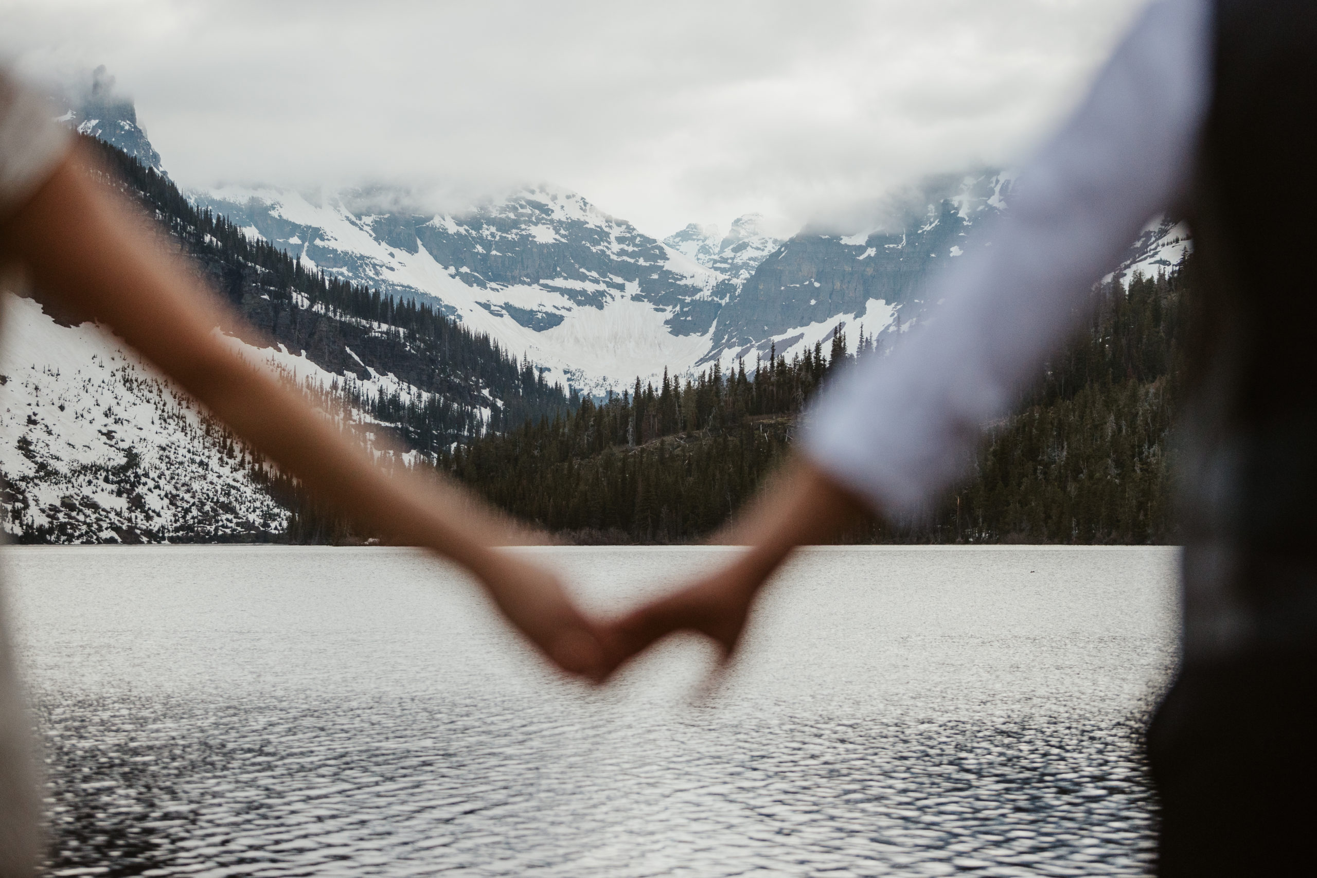 dee_steve_glacier_national_park_spring_elopement-10