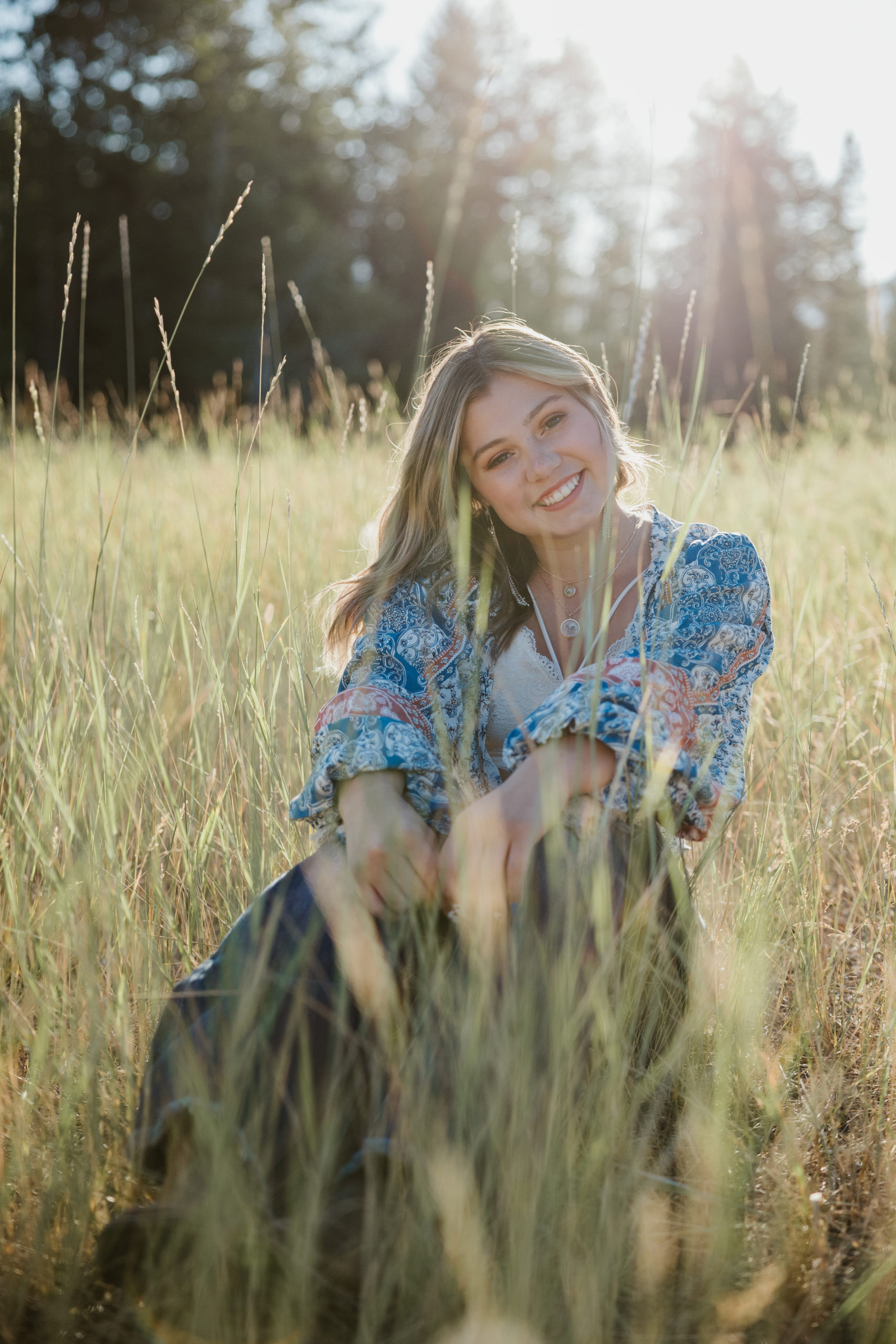 glacier_national_park_senior_portraits_aspen-8