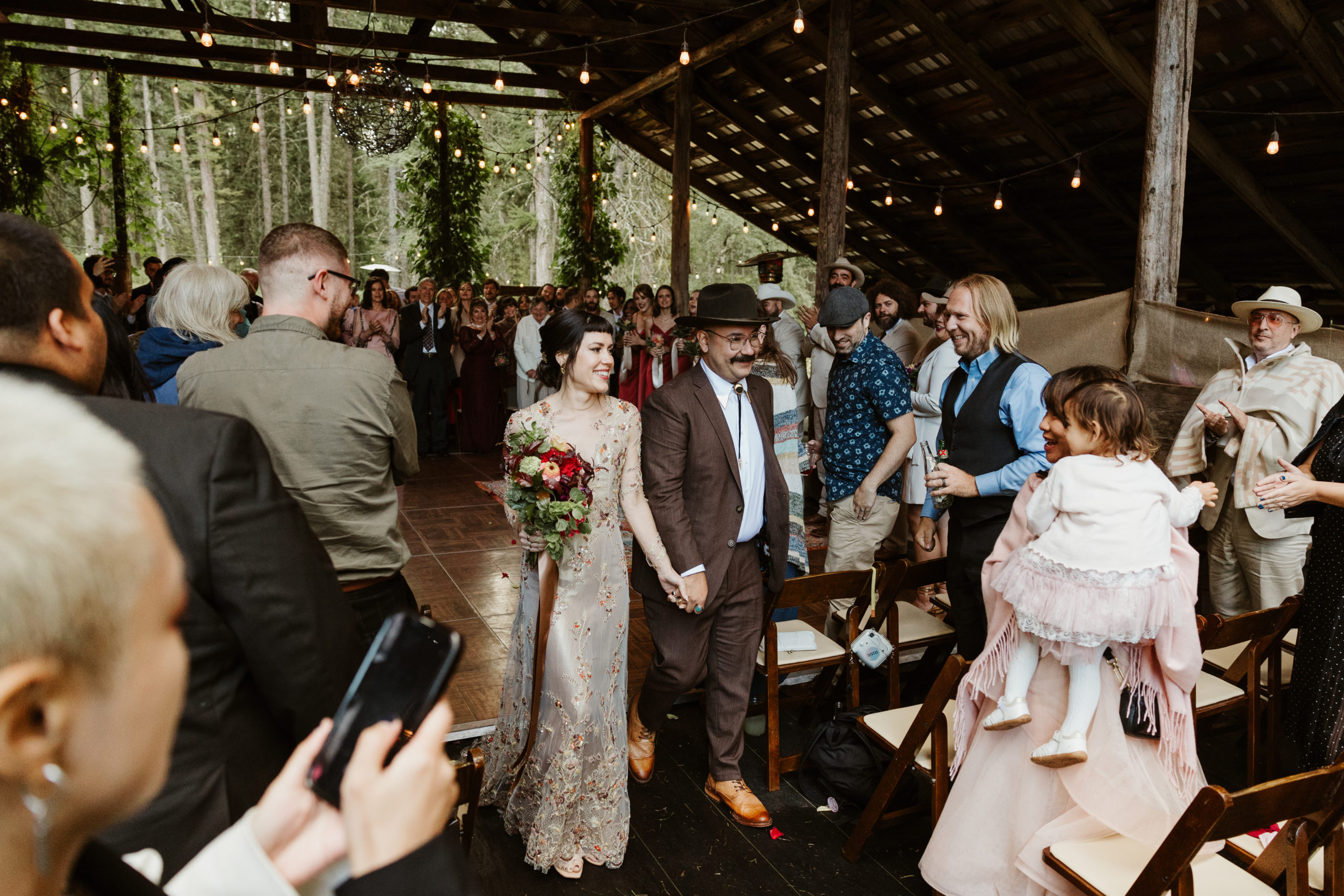 julia_javier_abbott_valley_homestead_wedding-18