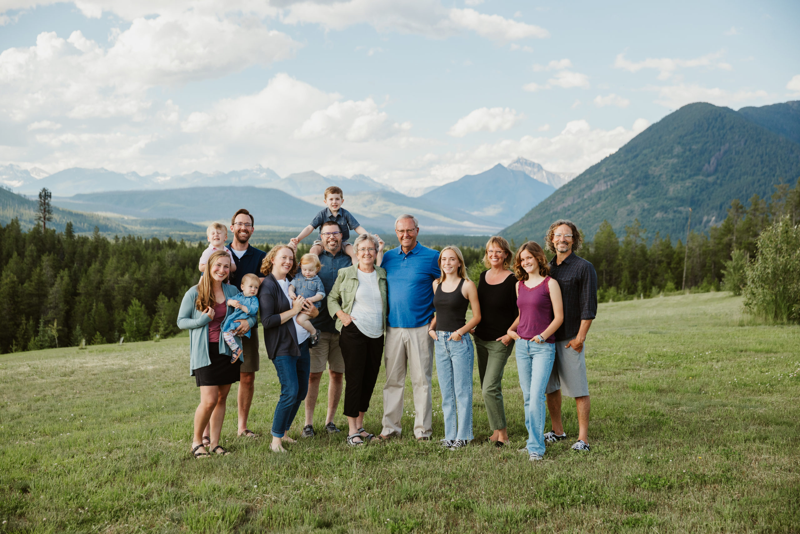 snowmoon_ranch_west_glacier_family_portraits-5