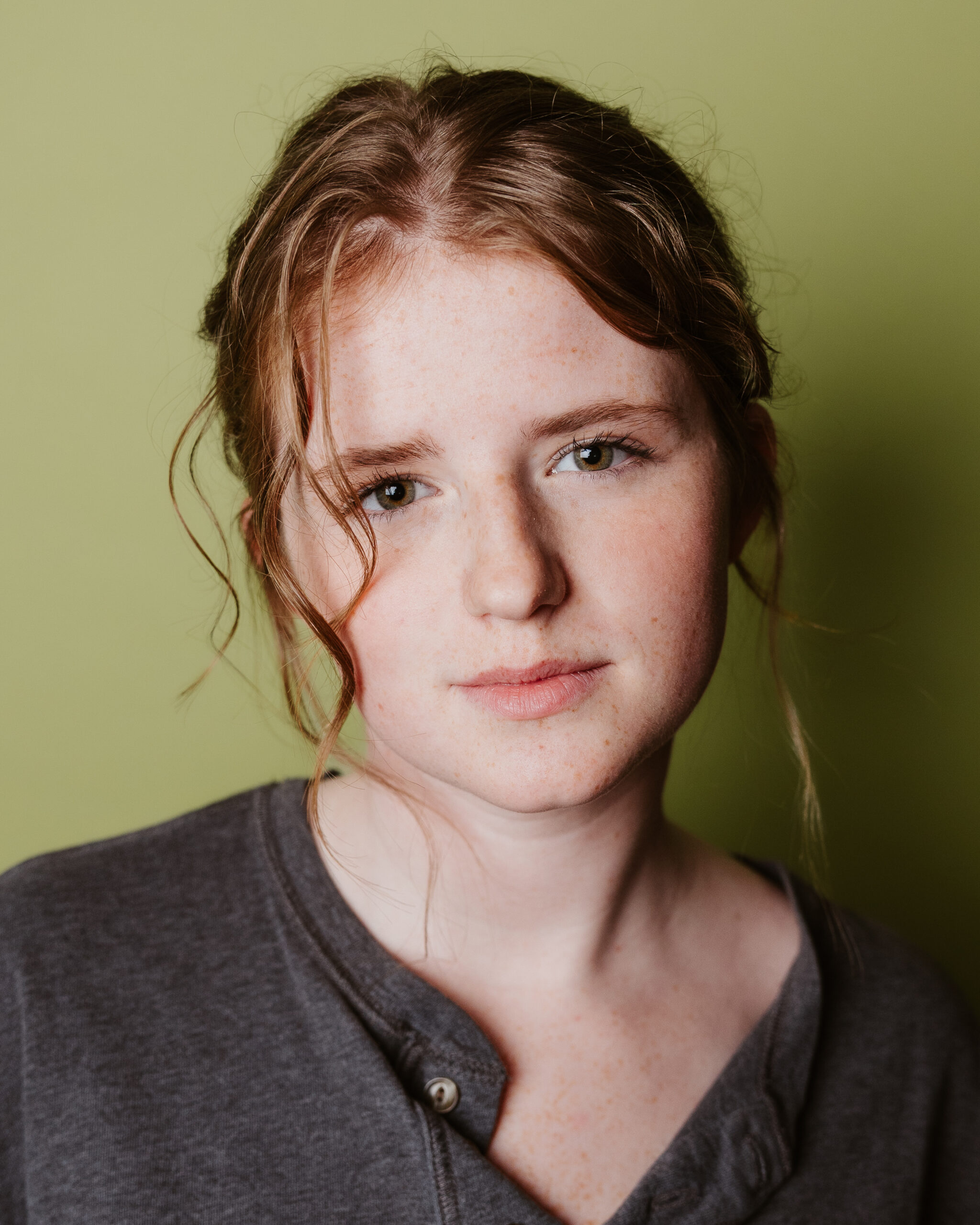 Brenna_E_Studio_Actor_Headshots-12